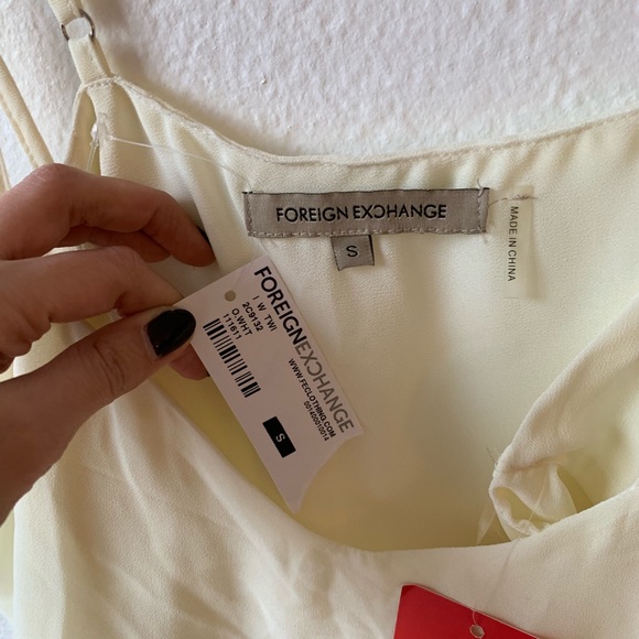 Cream Sheer Flowy Tank Top - Picture 5 of 7